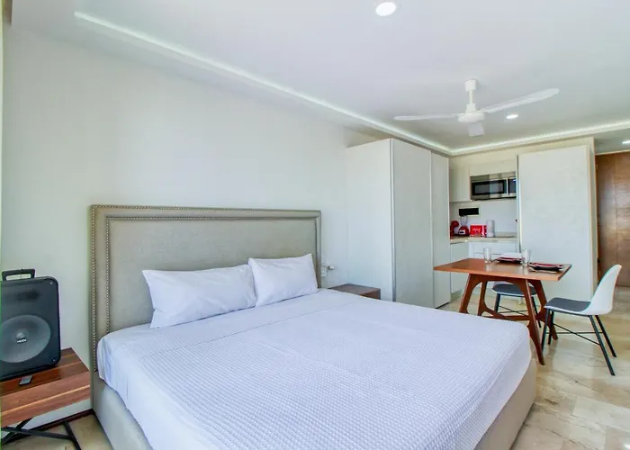 Hotel One Paralia 405